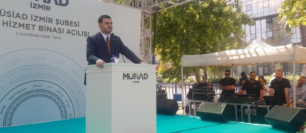 Eyyüp Kadir İnan: İzmir Büyükşehir Belediye binasının nerede olduğunu bilmiyoruz