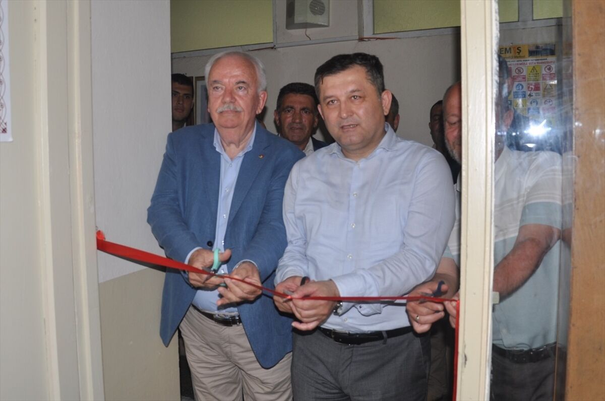 "Eğitime yatırım, geleceğe yatırımdır"
