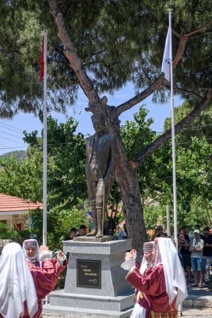 "Süper güçleri olan bir lider beklemeyin"