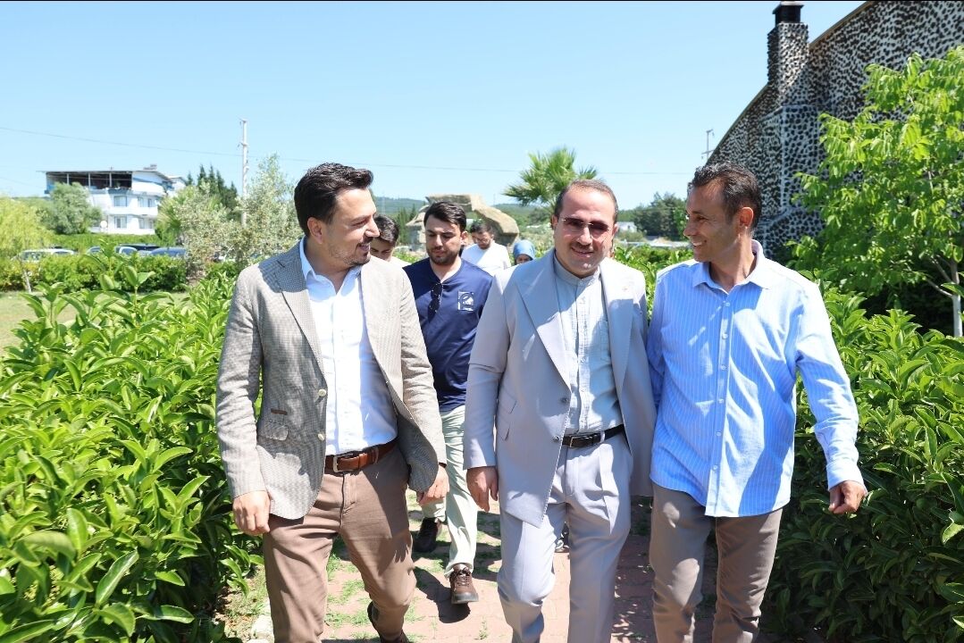 İzmir Kahramanmaraşlılar Derneği'nden Güçlü Dayanışma Mayamızda Birlik Var! (6)