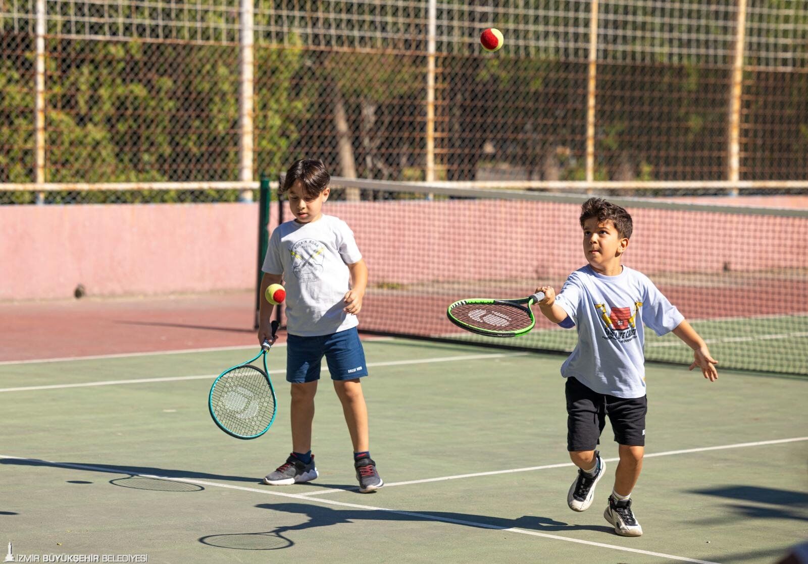 İzmir’de 15 Farklı Noktada Ücretsiz Spor Eğitimi! (4)