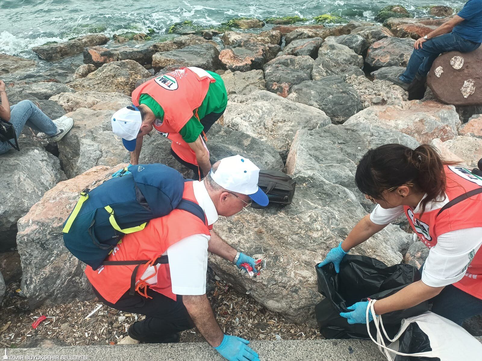 İzmir'de Çevre Için Gönüllü Iş Birliği (3)