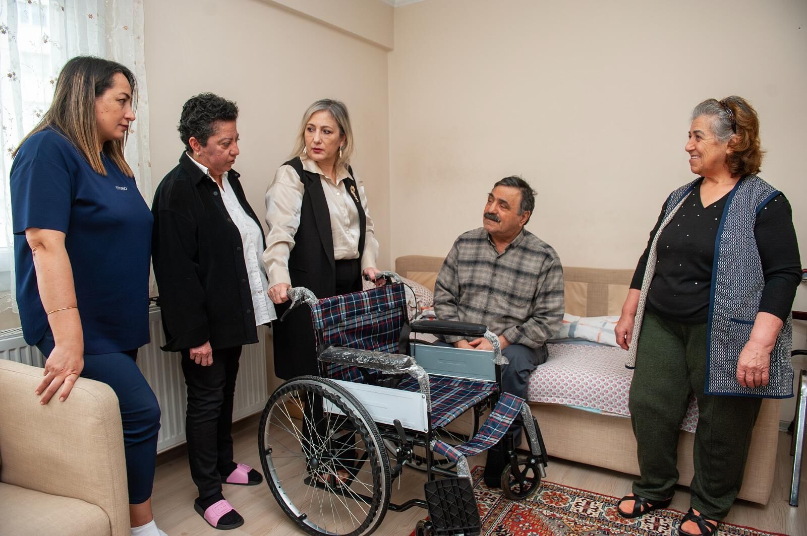 Karşıyaka Mavi Kapak (2)