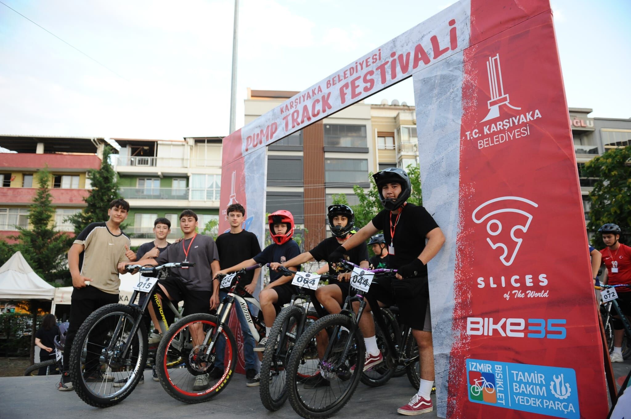 Karşıyaka Pump Track Bisiklet Yarışı (2)