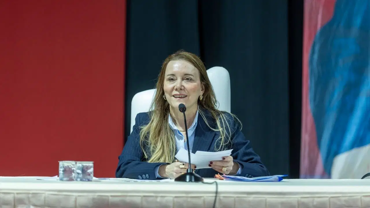 Nilüfer Çınarlı Mutlu Göztepe