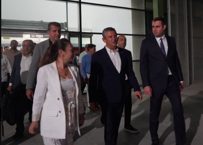 Özgür Özel ve Çağatay Güç
