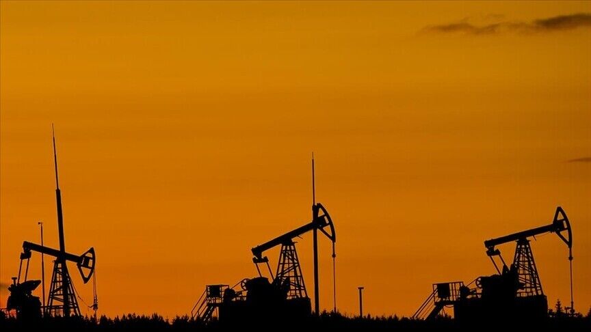 Petrolde düşüş sürüyor