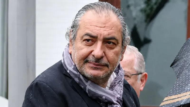 Reha Muhtar Öldü