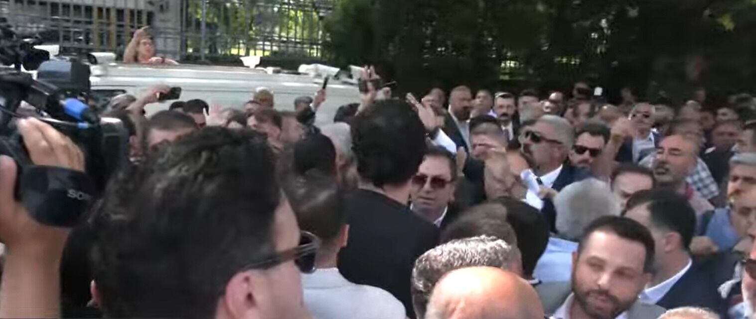 Dikmen Kapısı’nda arbede