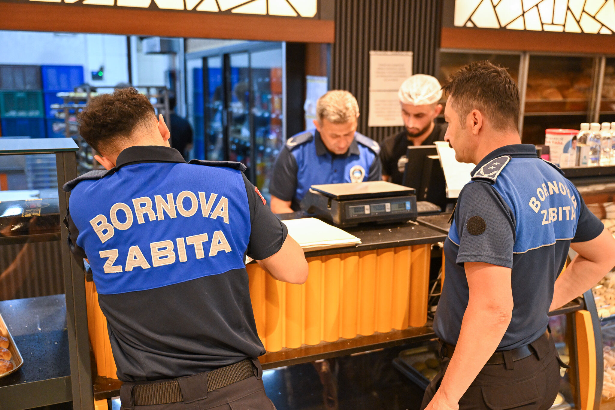 Bornova’da fırın denetimleri meyvelerini veriyor:
