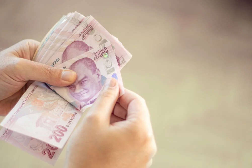 70Eaf27A 4Cli Zam Farki Hesabi Sekillendi Memur Emeklisine 14 Gunluk Maas Farki Ne Zaman Yatacak