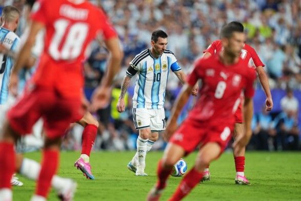 Arjantin yarı finalde