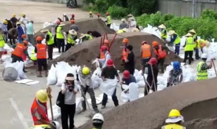 Çin'de 2 milyon insan tahliye edildi