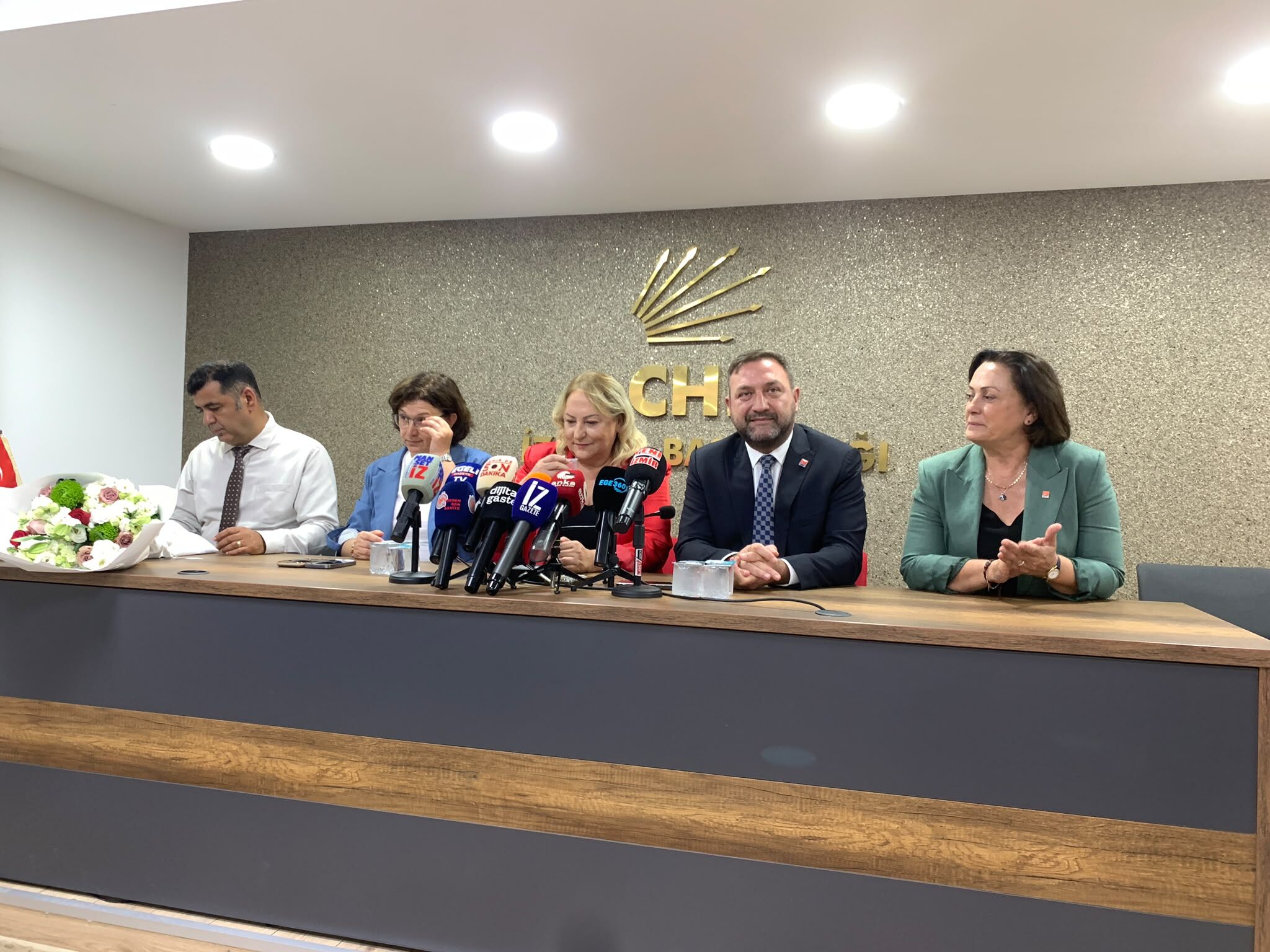 Chp Kadin Kollari 3