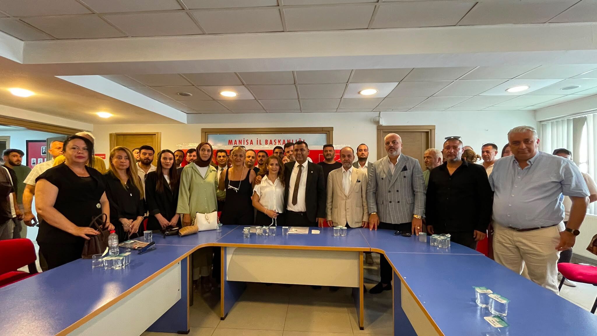 "Belediyelerden huzur hakkı almayacağız"