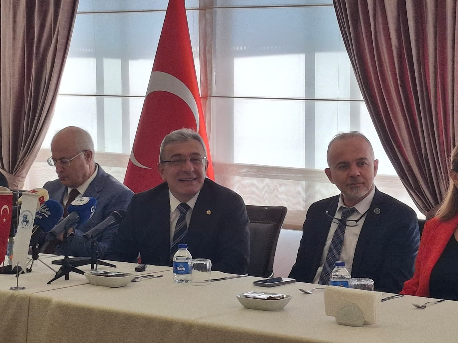 Deüden Çifte Atılım (1)