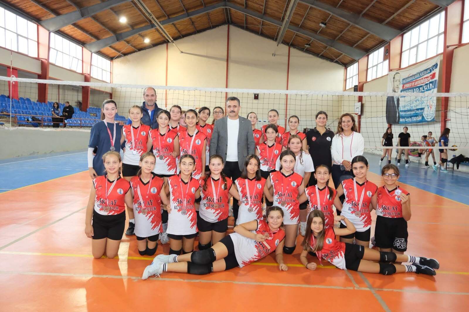 Dikili Voleybol (1)