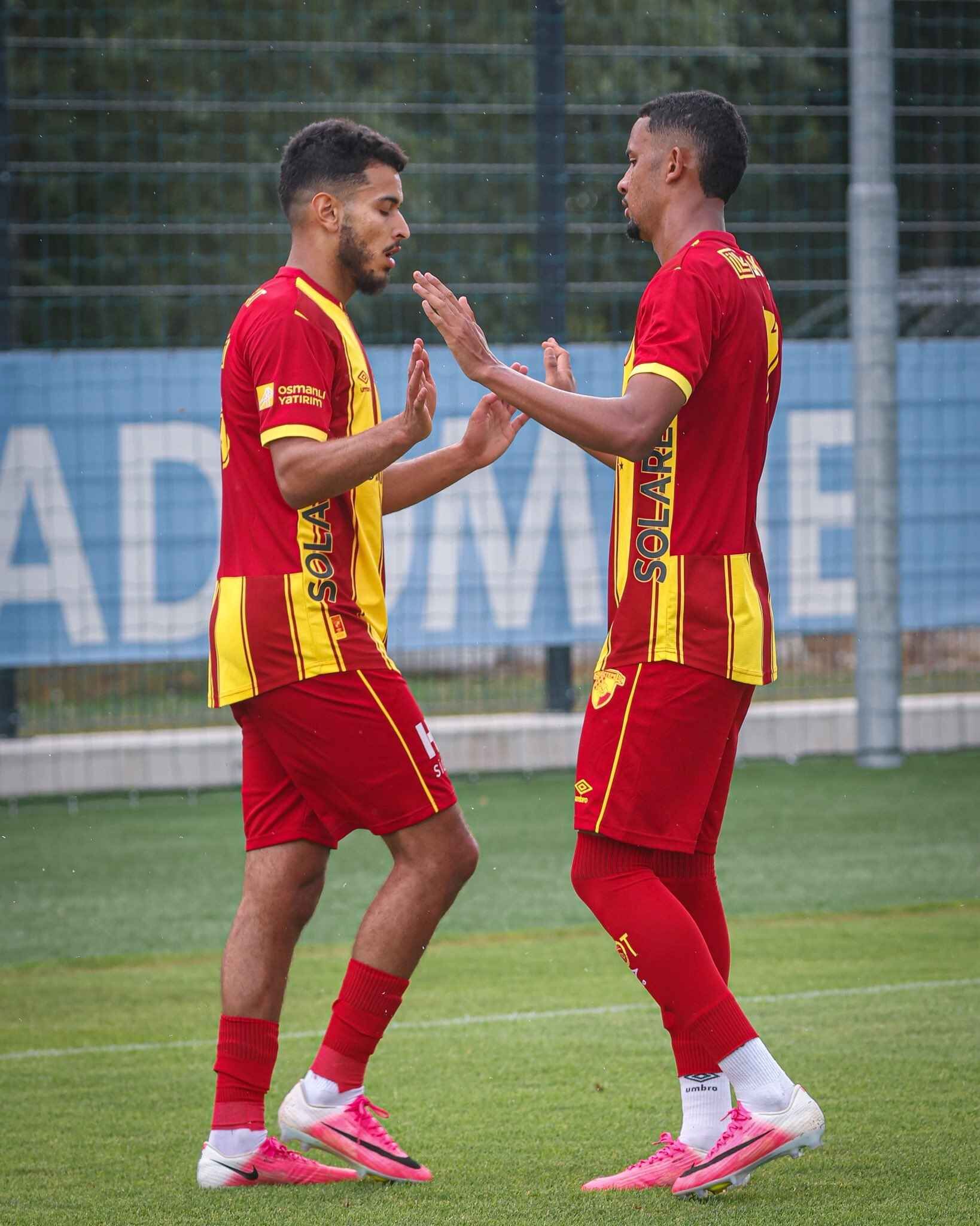 Göztepe 2 (1)