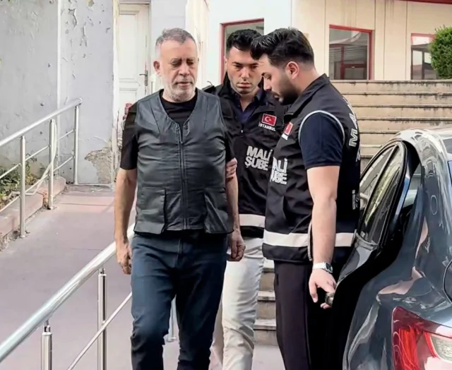 Haluk Levent Ilk Görüntü