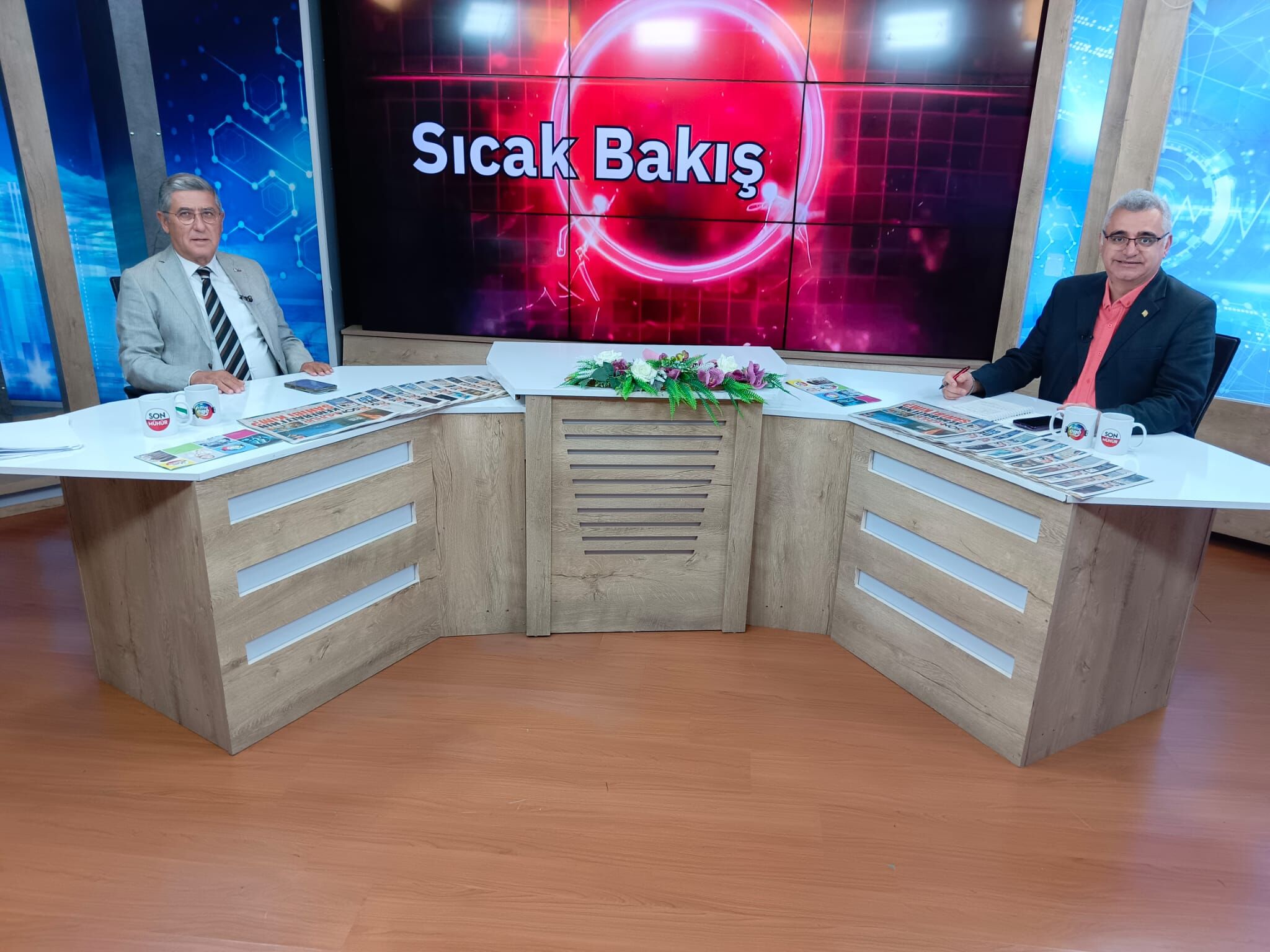 "Yemişler balık, içmişler rakı"