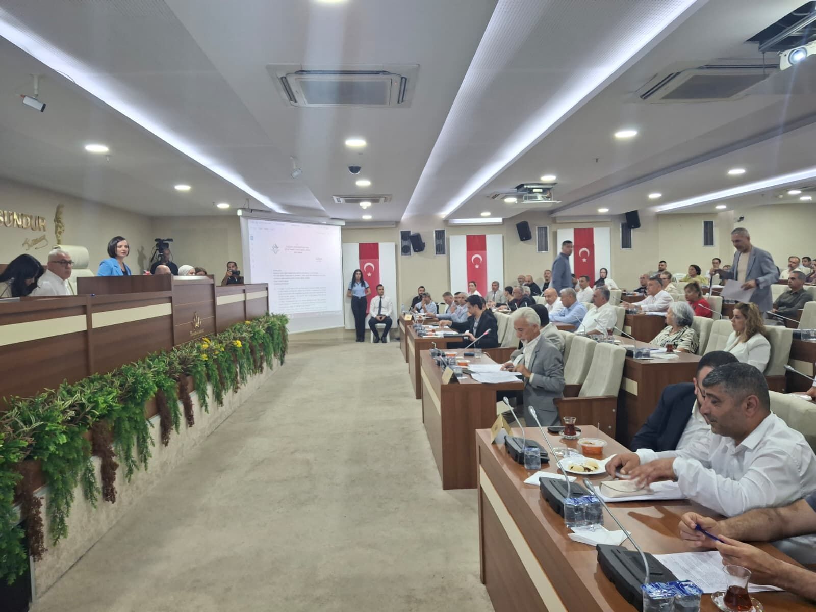 Karabağlar Meclis Üyesi 1