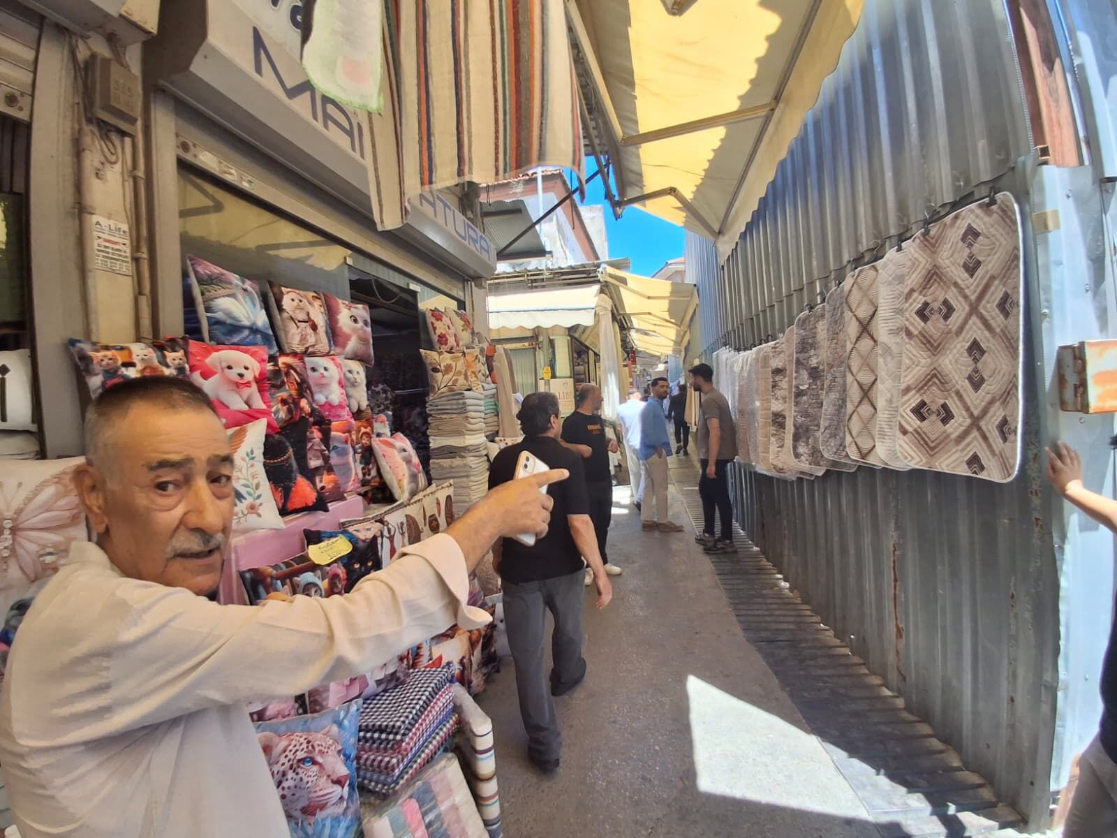 Kemeraltı Kestane Pazarı (3)