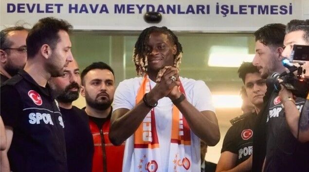 Lesley İstanbul'da