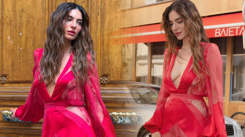 Güzelliği büyüledi! Bu yazın en derin dekoltesi Melisa Aslı Pamuk'tan