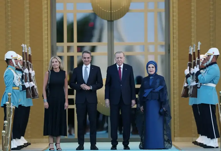 Miçotakis Karşılama 1