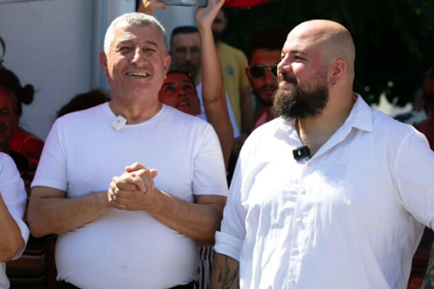 Seyrek Ve Günay