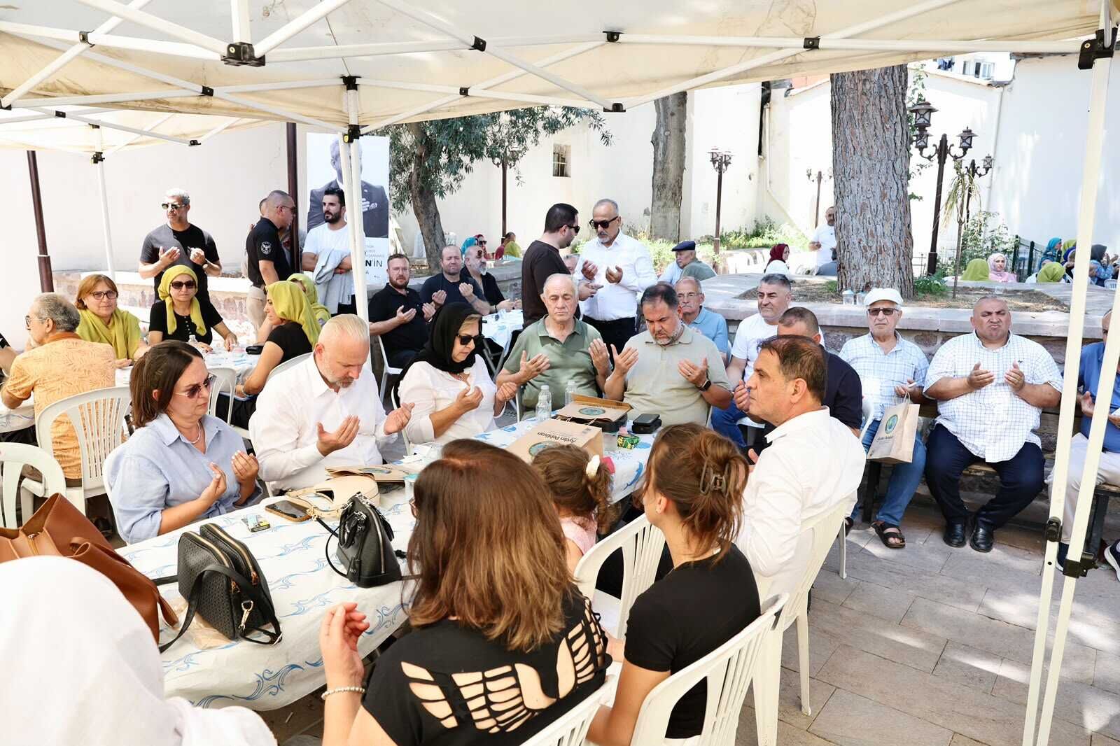 20 yıl görev yapmıştı: Menemen Eski Başkanı Tahir Şahin dualarla anıldı-1