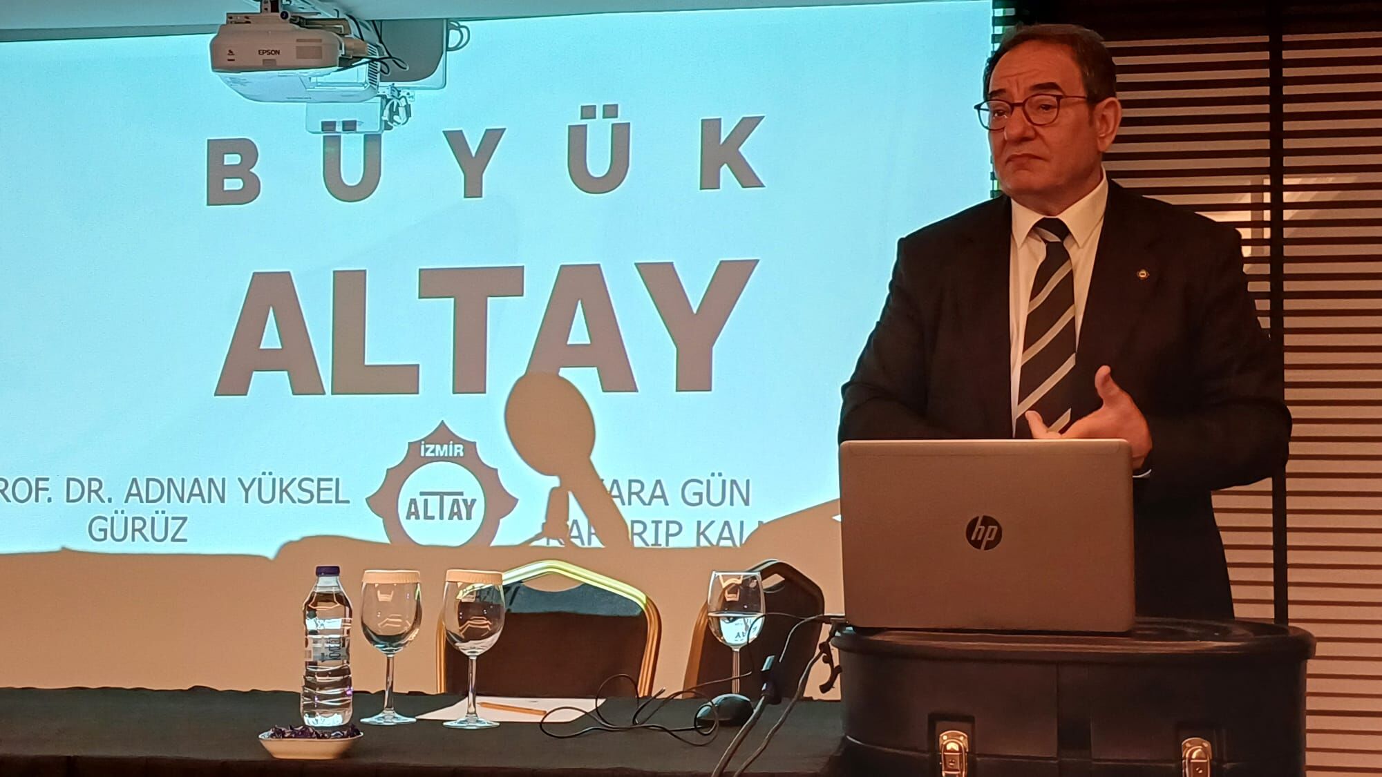 Yüksel Gürüz Altay Spor Kulübü