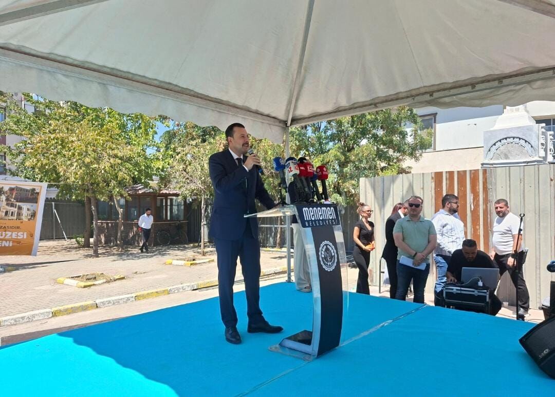 Mahmut Atila Kaya: Konu İzmir ise gerisi teferruattır