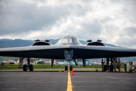 B-2 hayalet uçak