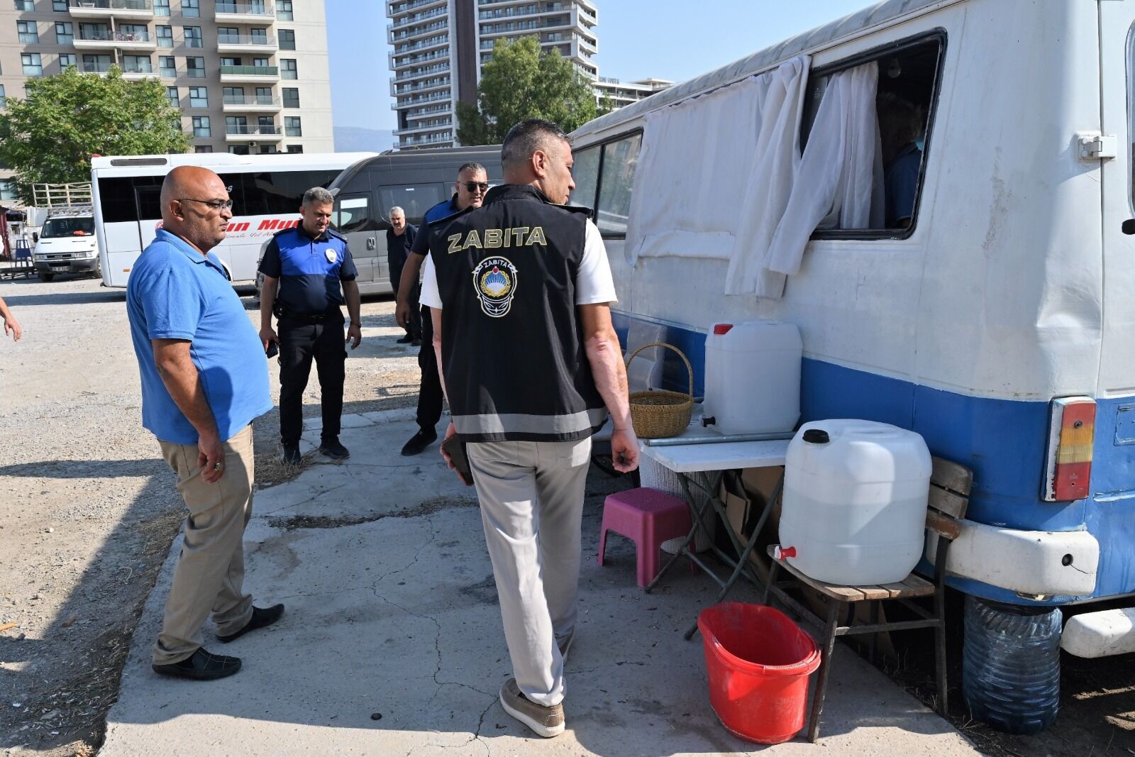 Eşki: Kaldırımlar yayalarındır
