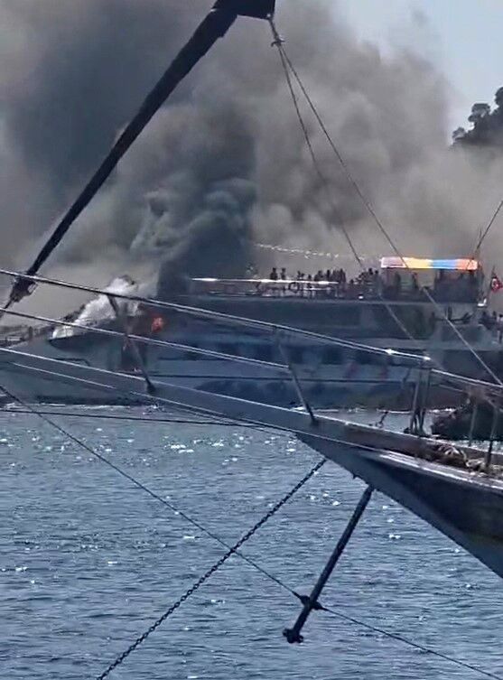 Fethiye Tekne Yangın 3