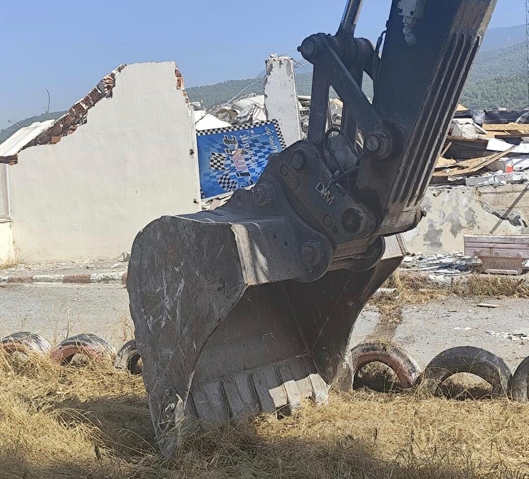 Ülkü yarış pisti İzmir