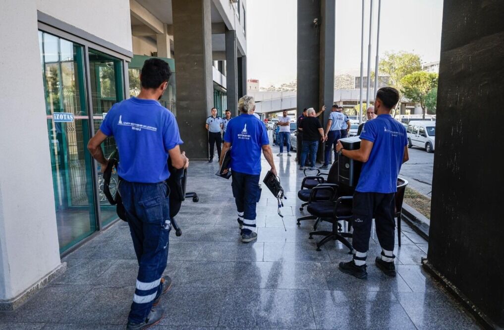 Otobüs seferleri ve esnaf işlemlerden etkilenmedi