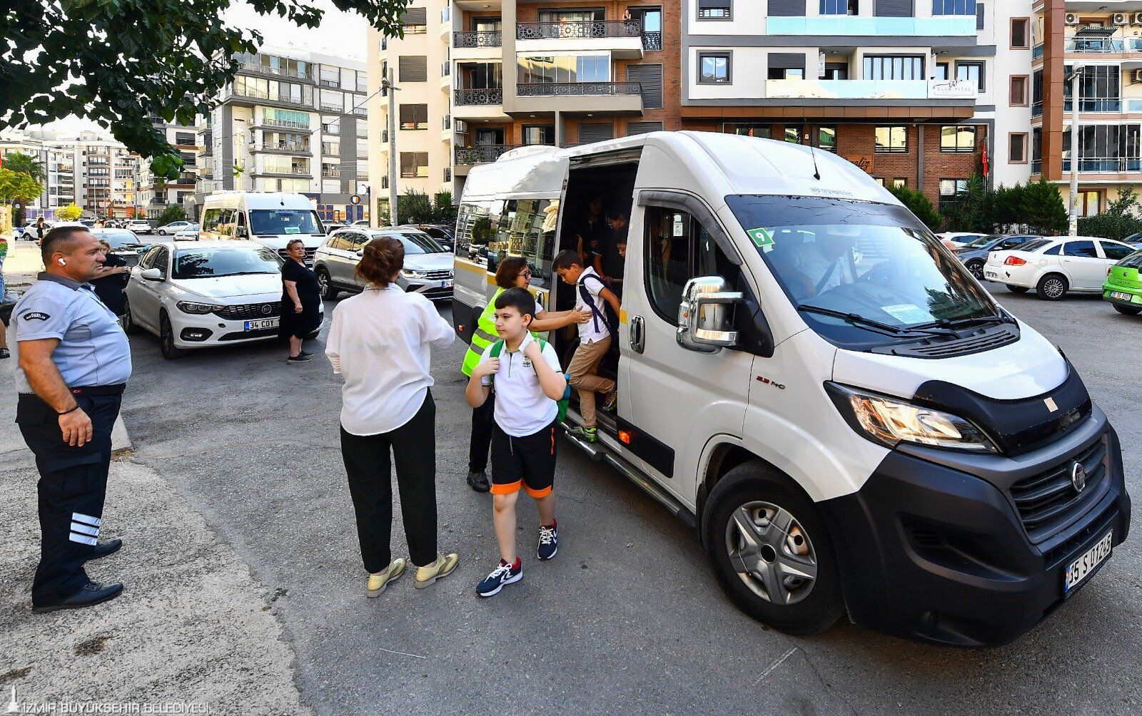 İzmir Servis Ücretleri Yaptırım (3)