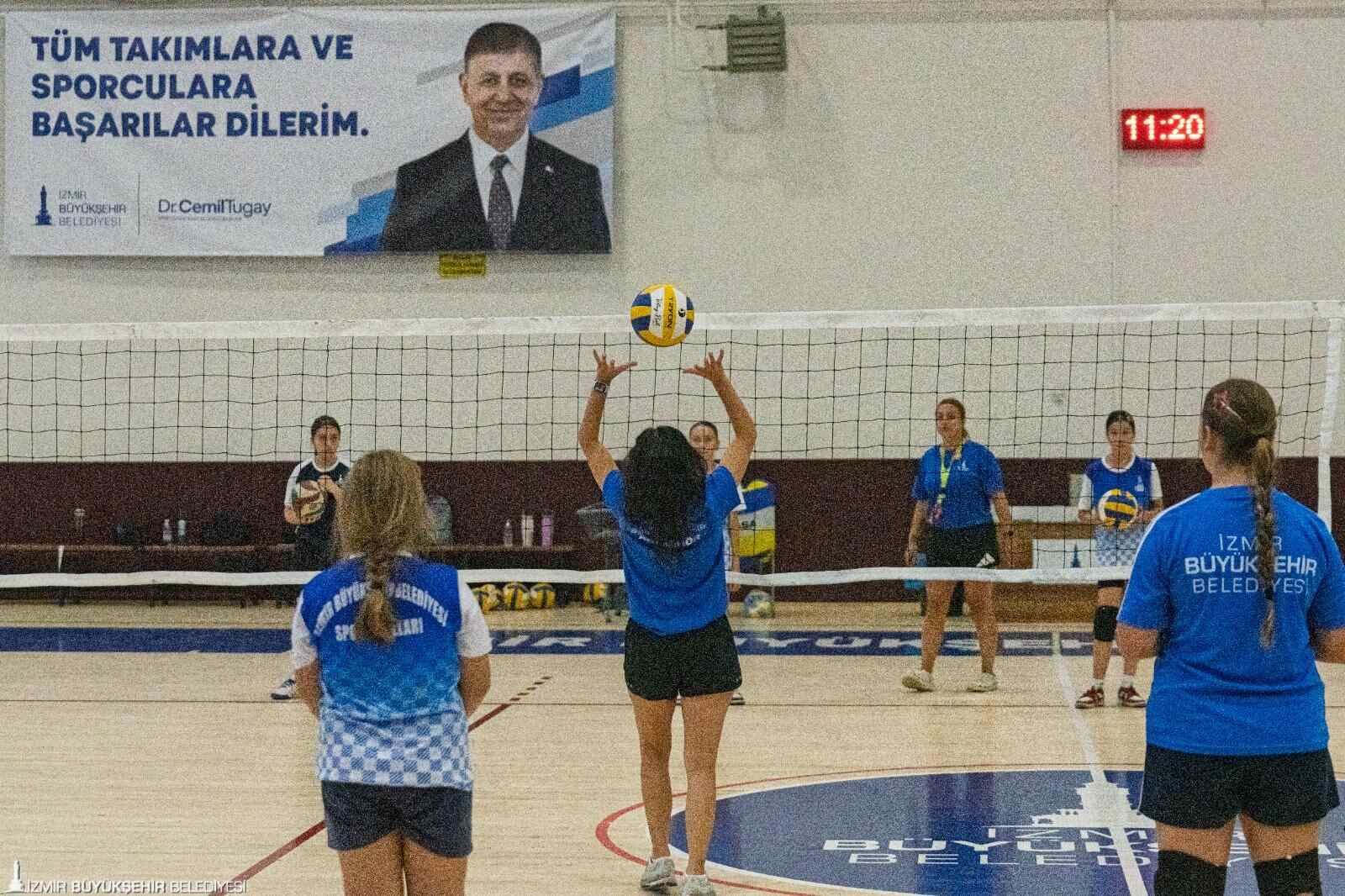 Izmir Voleybol 2