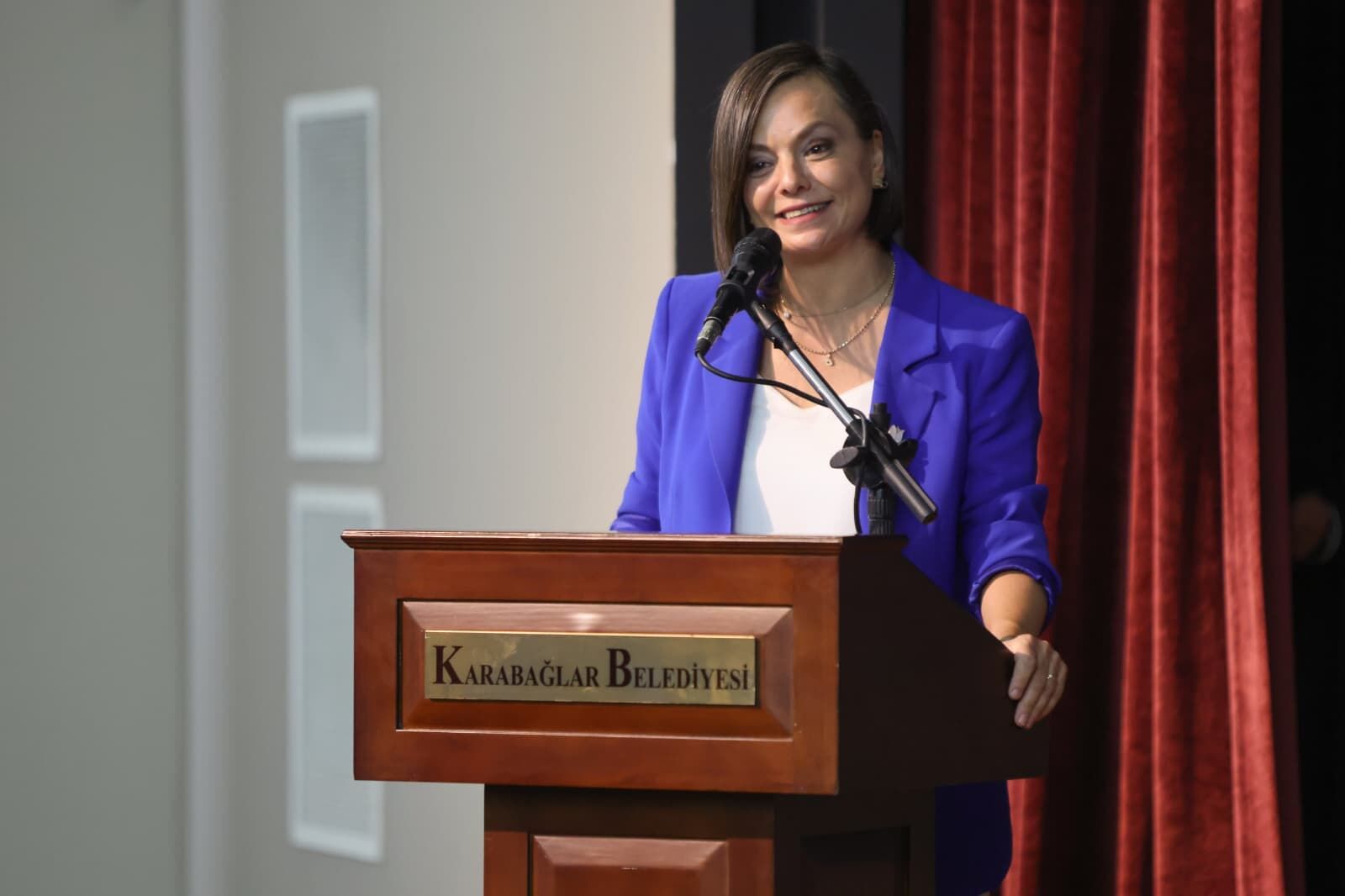 Karabağlar Belediyesi Aday Memurlar Yemin Etti (5)
