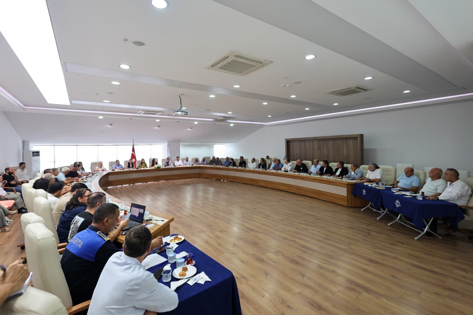 Karabağlar Belediyesi Meslek Odaları Ile Buluşma4