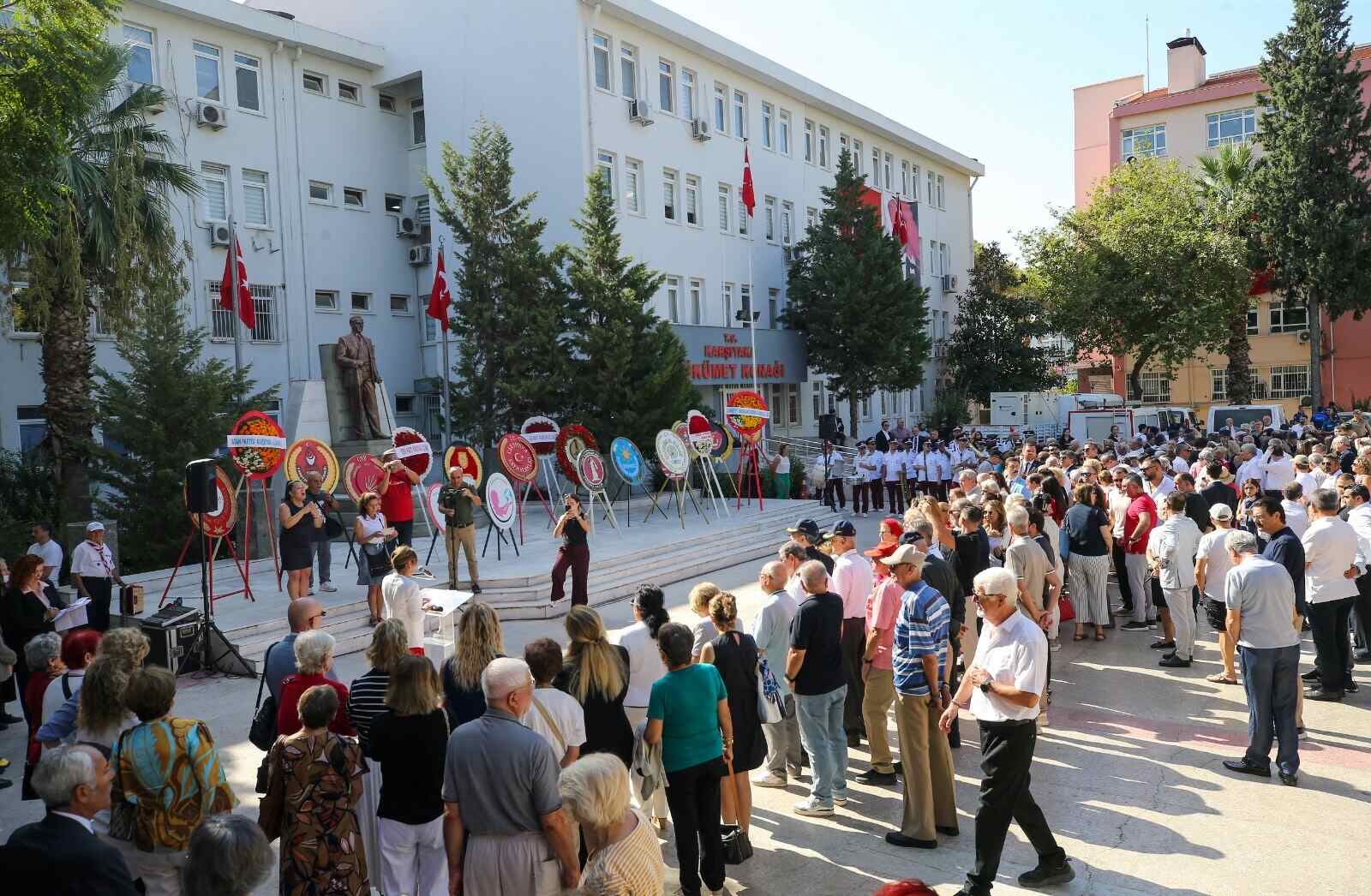 Karşıyaka 30 Ağustos (2)