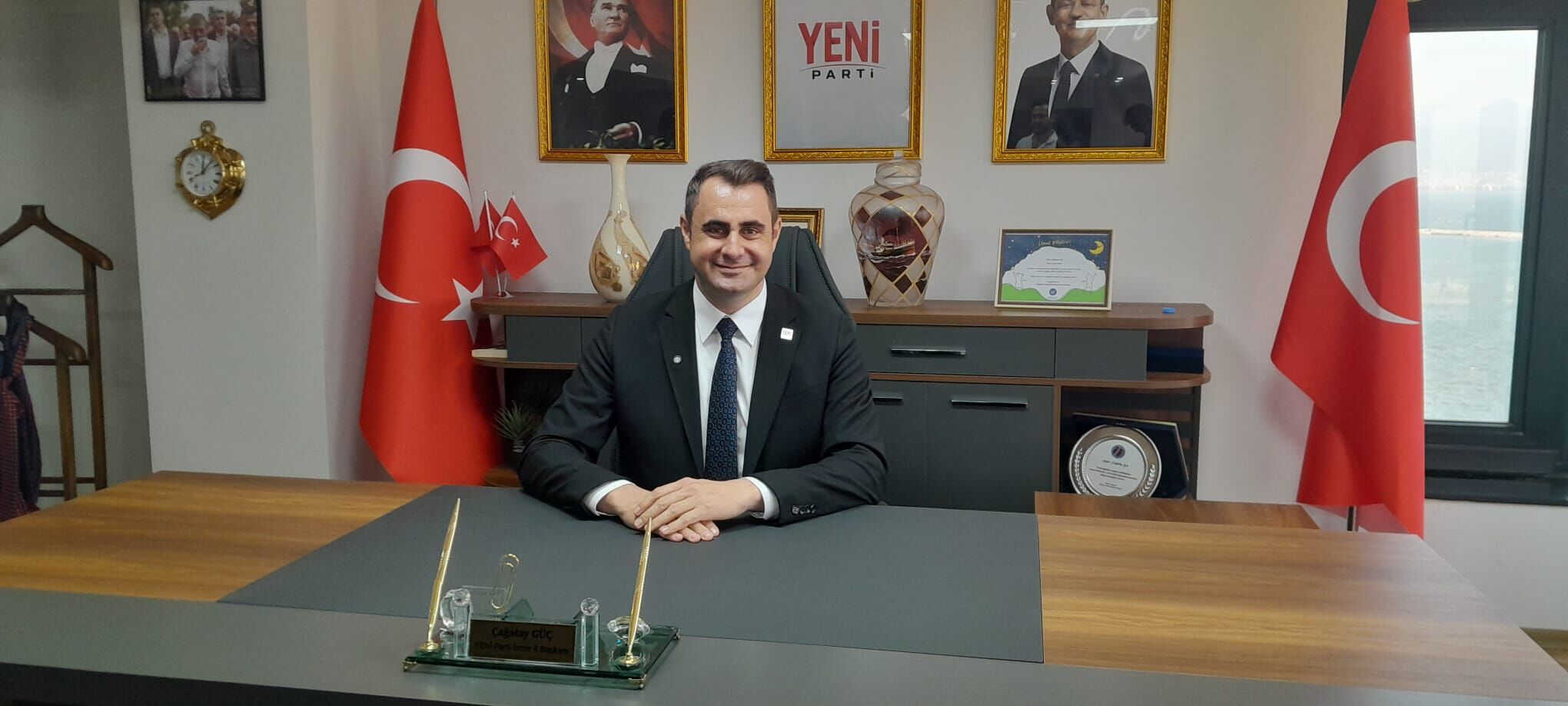"İzmir'de iktidarı yeniden bizim yürüttüğümüz bir yapı haline getireceğiz"