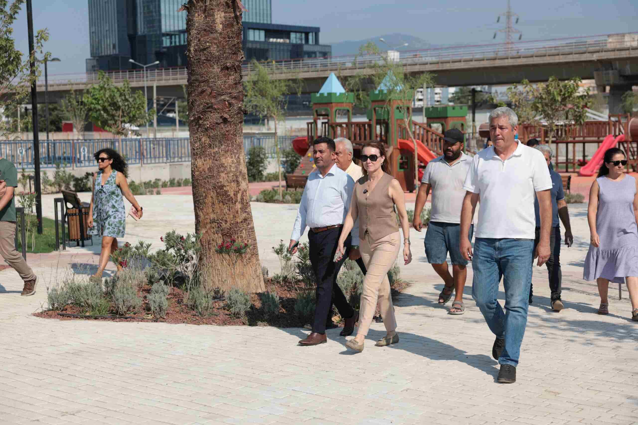 Konak Yeşil Alan (2)