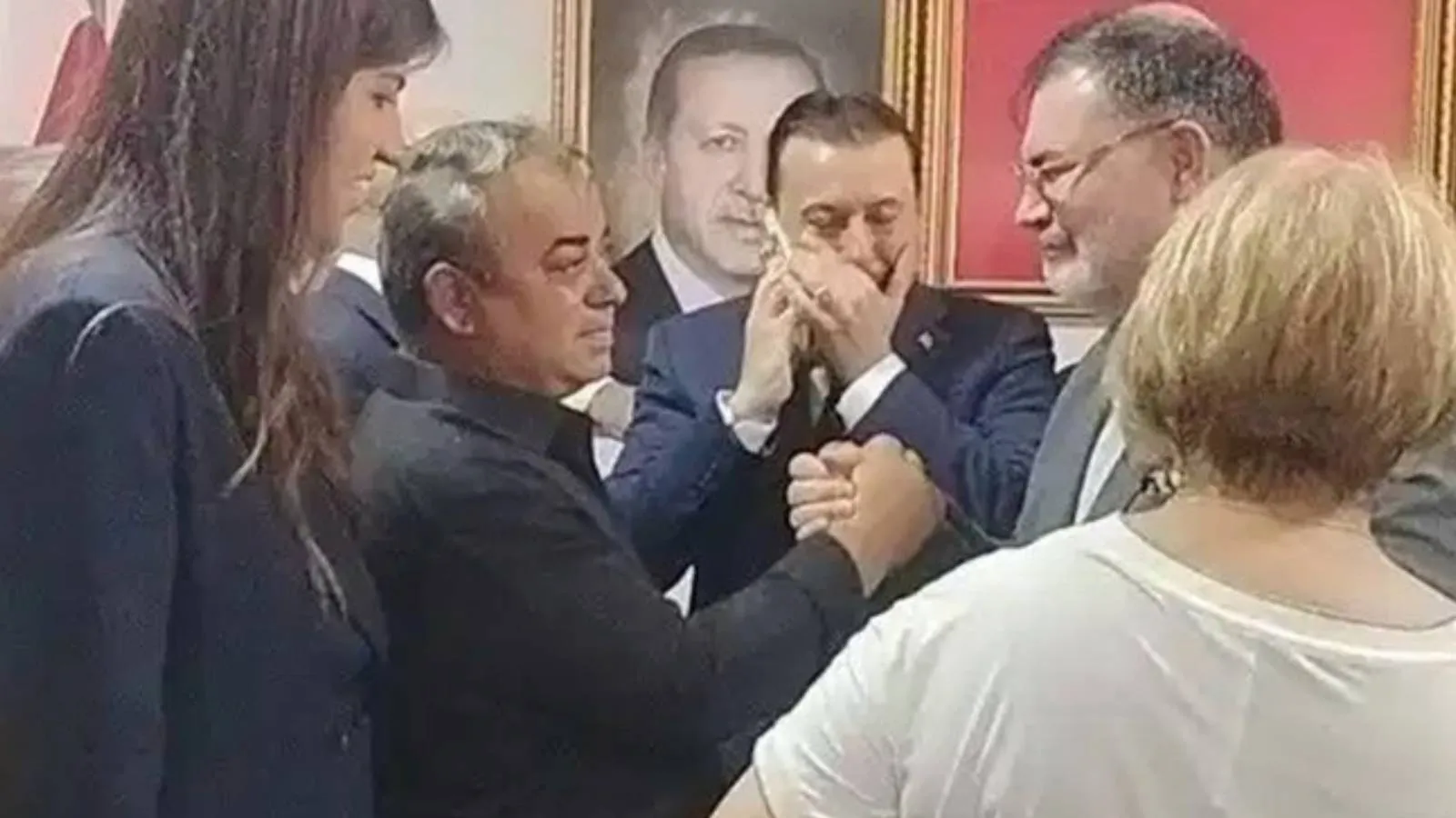 Menderes Harun Bika
