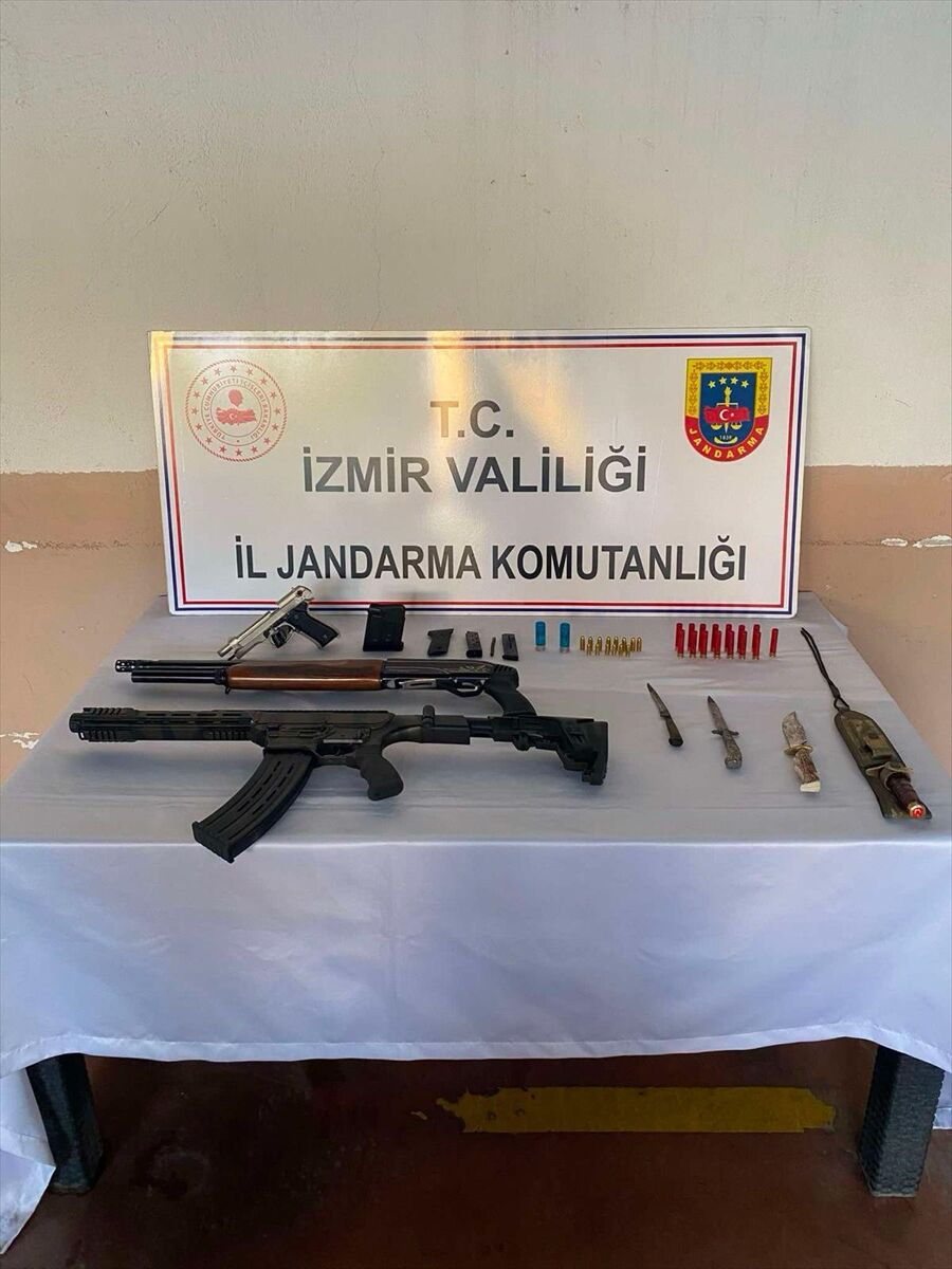 Ev ve eklentilerinde arama yapıldı