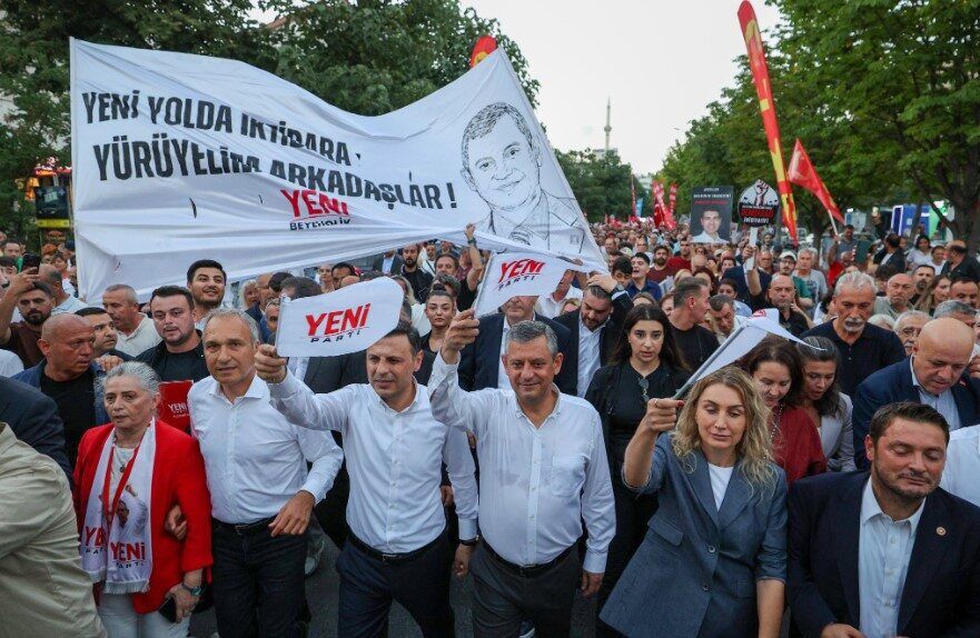 Özgür Özel