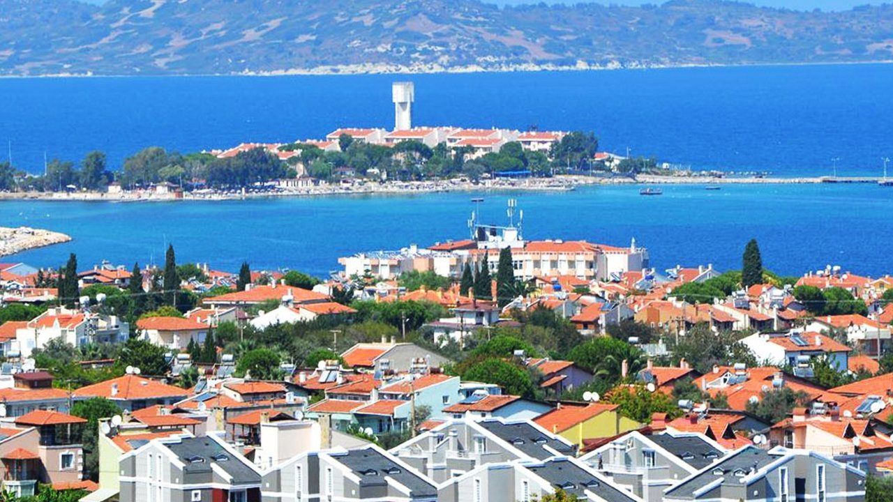 Parası Olan İzmir’de Bu Ilçeye Yöneliyor, Villalar Kapışılıyor (1)