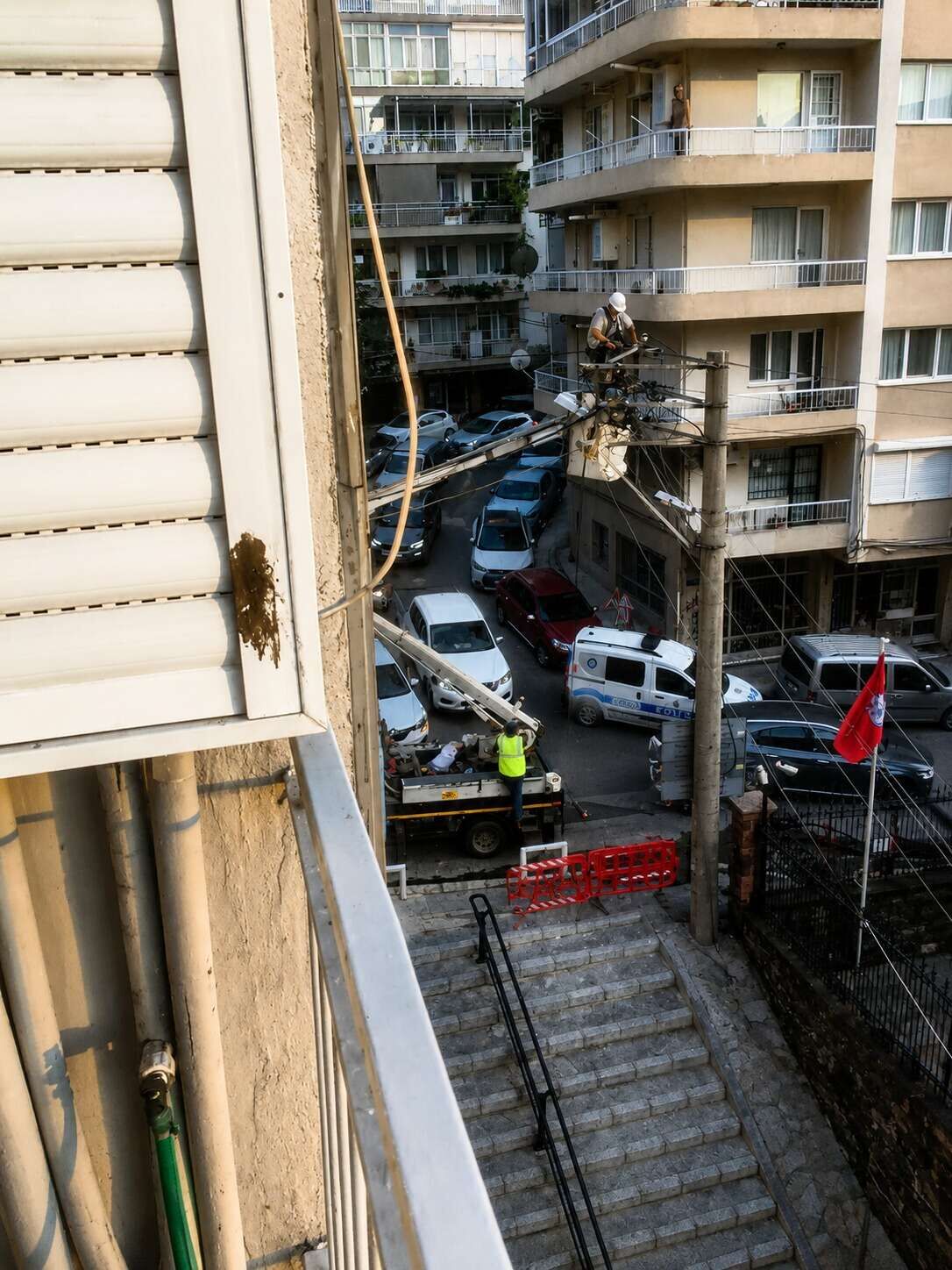 Şehit Nihat Bey Caddesi Kkesinti (1)